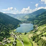 Berghaus Seeblick - Feld Am