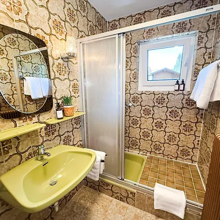 Berghaus Seeblick - Feld Am * Erlach (Villach)