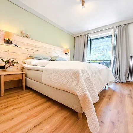 Berghaus Seeblick - Feld Am