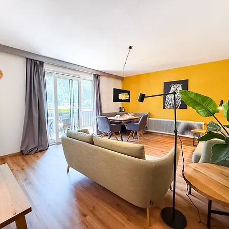 Berghaus Seeblick - Feld Am Erlach (Villach)