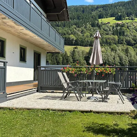 Berghaus Seeblick - Feld Am