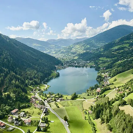 Berghaus Seeblick - Feld Am