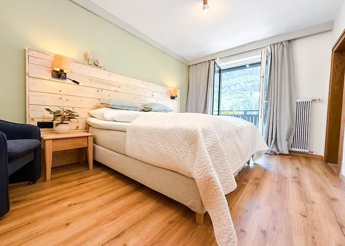 Berghaus Seeblick - Feld Am